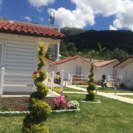 Vela E Bardhe Villa Dhërmi Exteriör bild