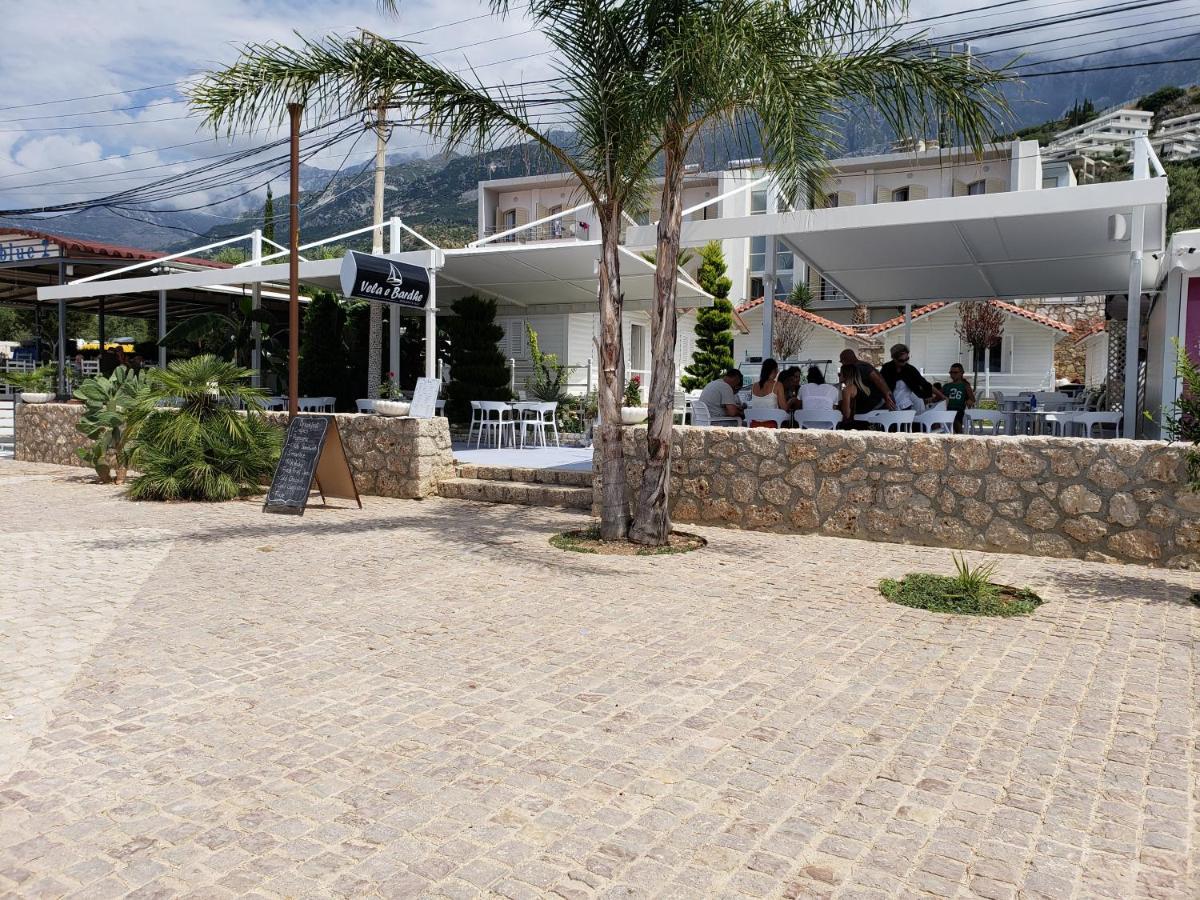 Vela E Bardhe Villa Dhërmi Exteriör bild