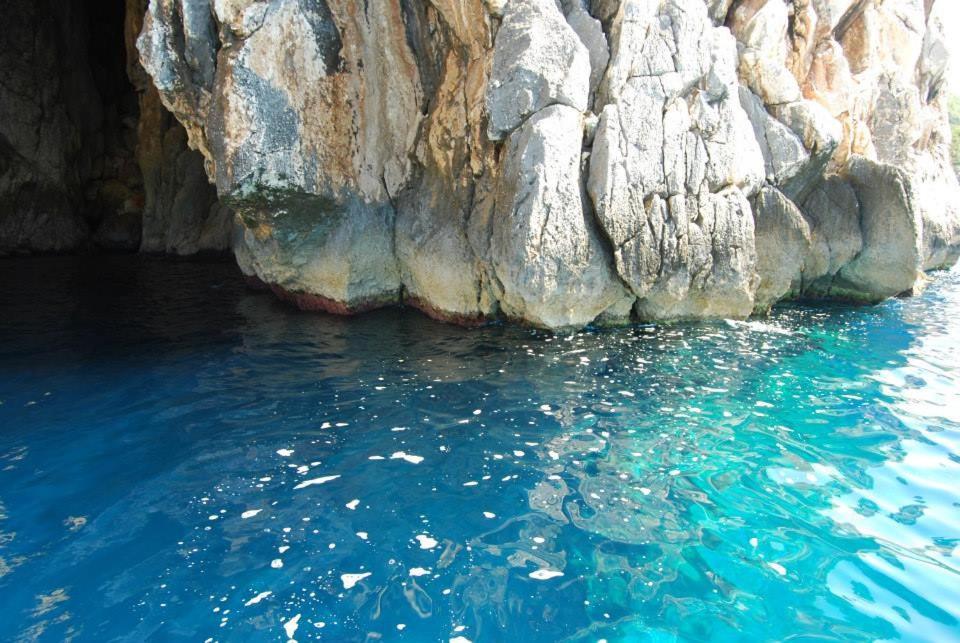 Vela E Bardhe Villa Dhërmi Exteriör bild