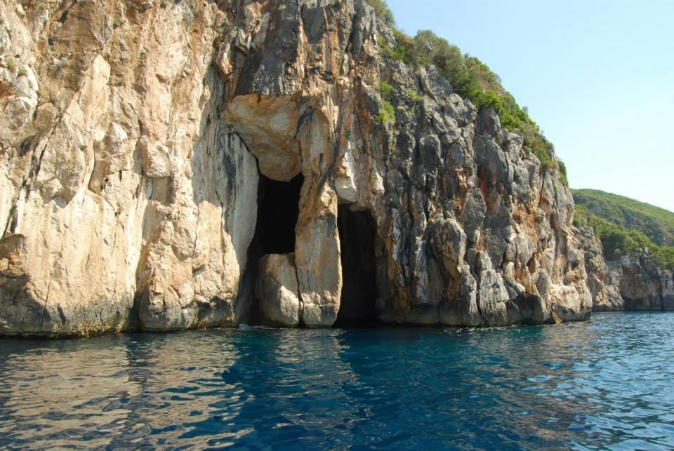 Vela E Bardhe Villa Dhërmi Exteriör bild